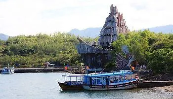 Emperor Cruises Hotel Nha Trang